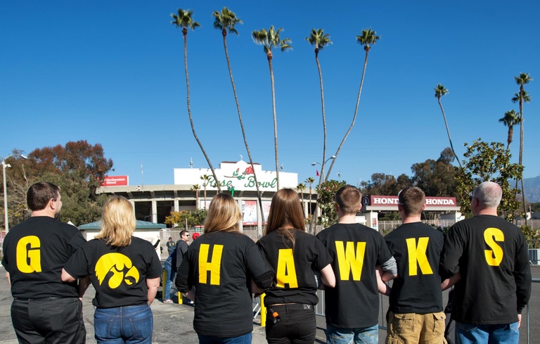 Hawkeye fans in front of the Rose Bowl.