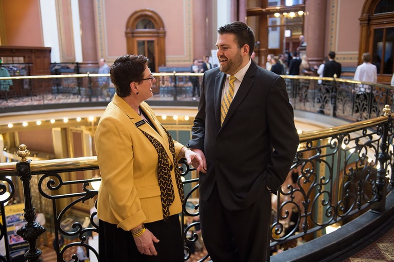 State Rep. Vicki Lensing chats with a UI student.