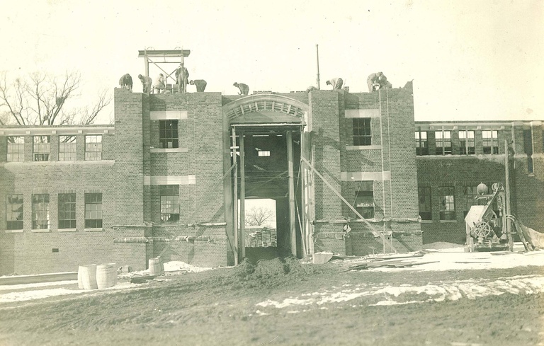1920 photo of Quadrangle construction