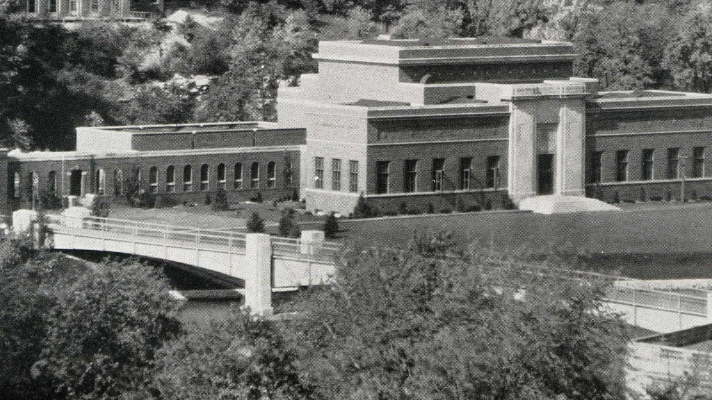 Black-and-white photo of the east side of the Art Building