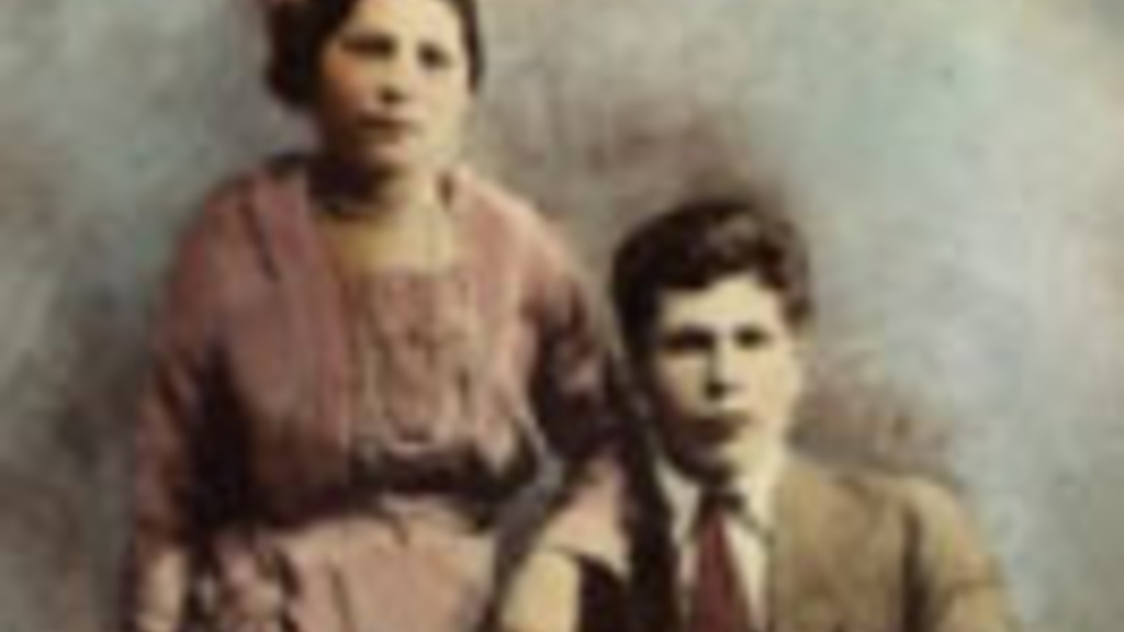 Esperanza and Cruz Martinez immgrated to the U.S. from Mexico in the early 20th century and eventually moved to Iowa.