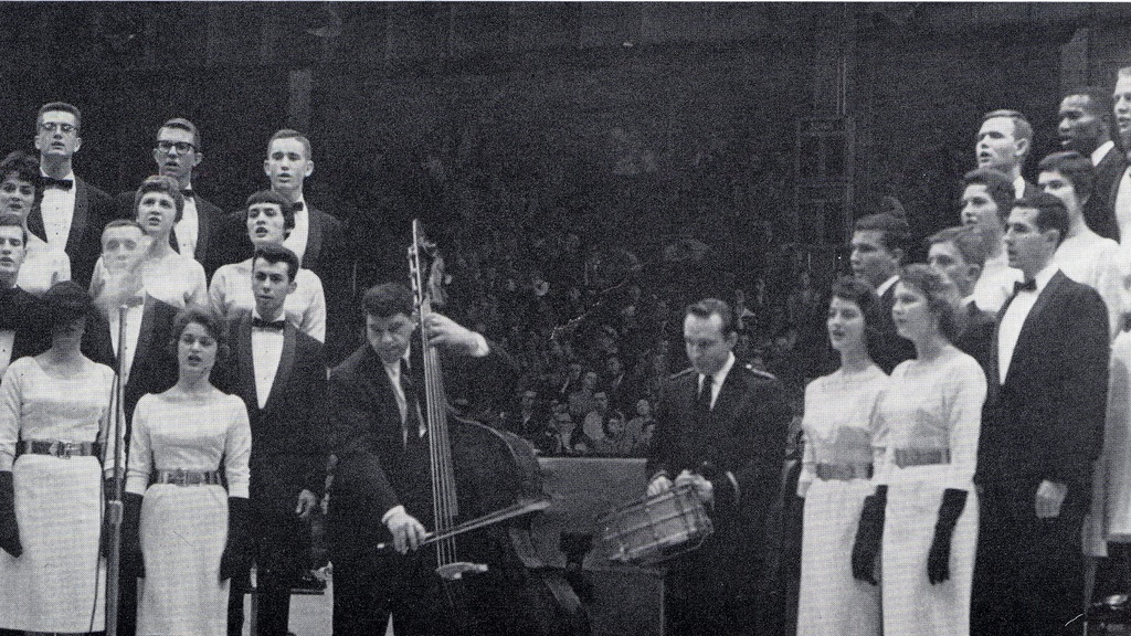 Old Gold Singers at the UI Field House in 1960