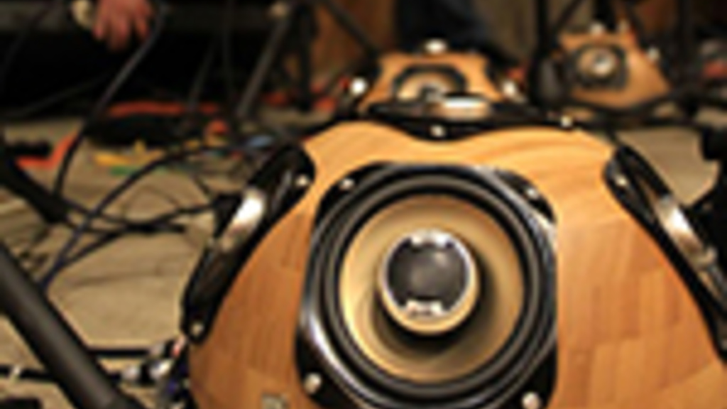 multidirectional speakers used by the ui laptop orchestra
