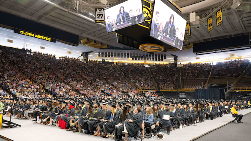 Spring 2023 commencement 