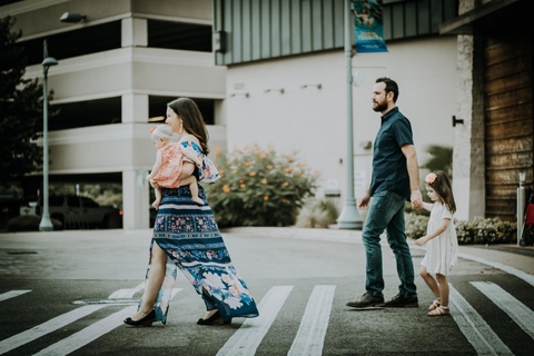 Why children struggle to cross busy streets safely