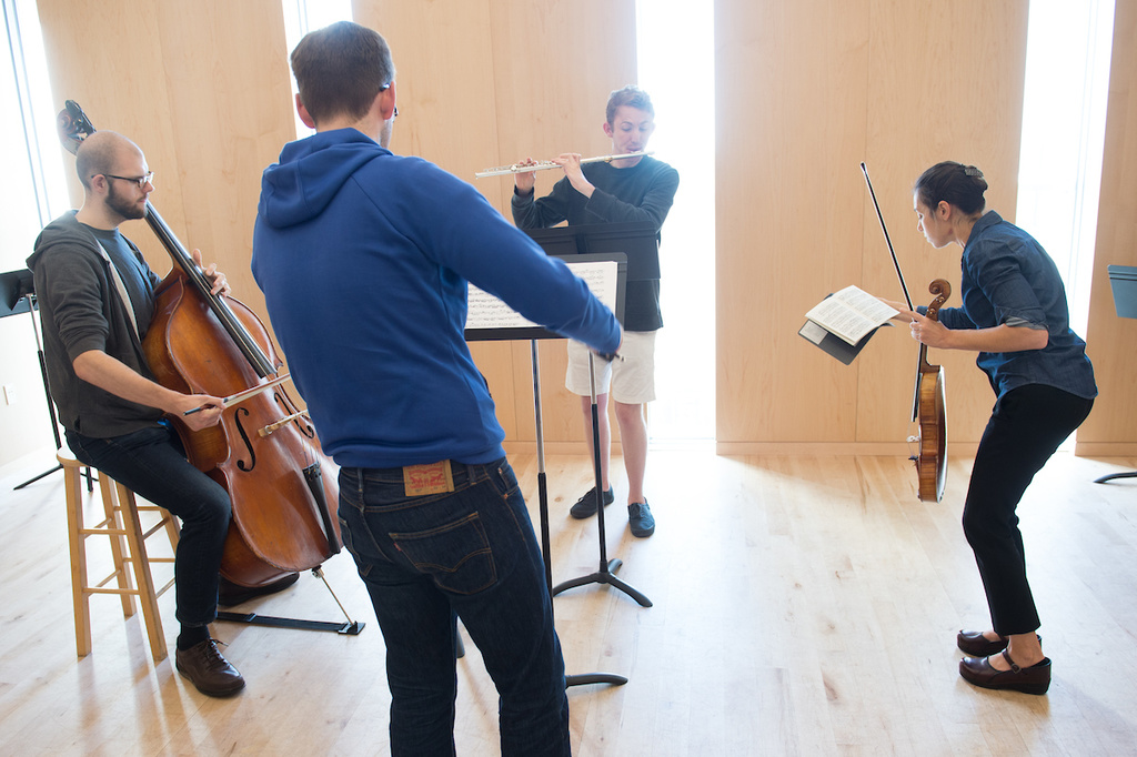 parker quartet violist working with ui music students