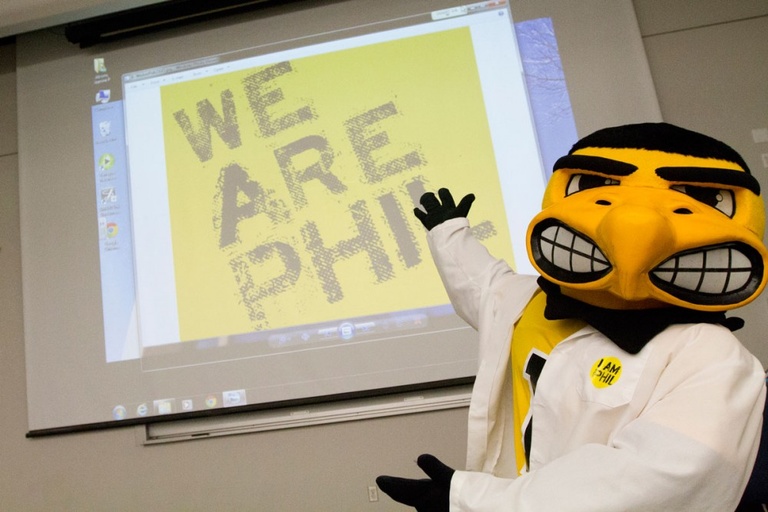 Herky made a stop at the College of Pharmacy’s We Are Phil tailgate celebration on Friday, 10/17.