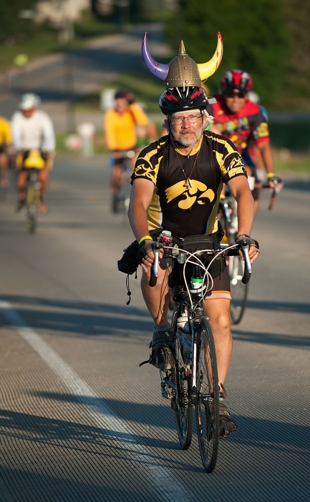 Iowa rider comes into Nora Springs wearing a helmet with horns
