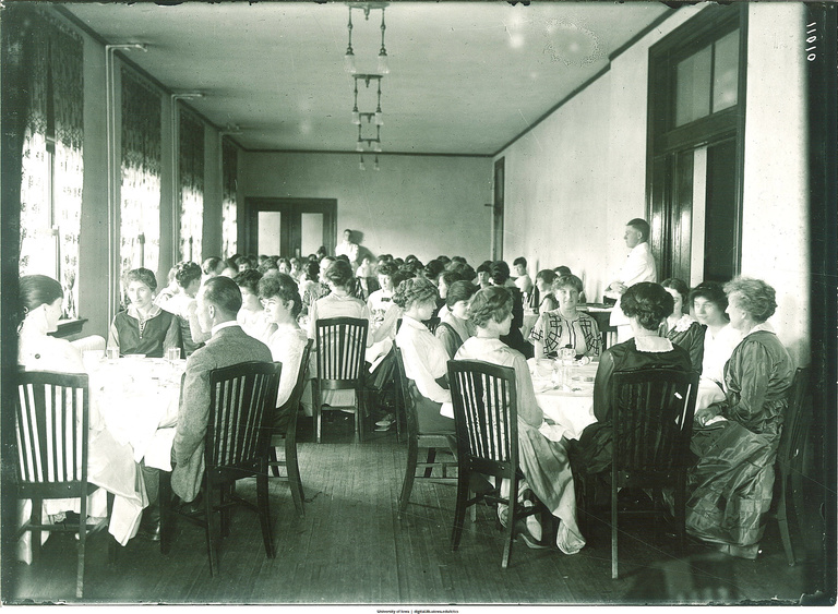 Students dining in Currier, 1910's.