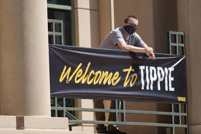 tippie welcome sign