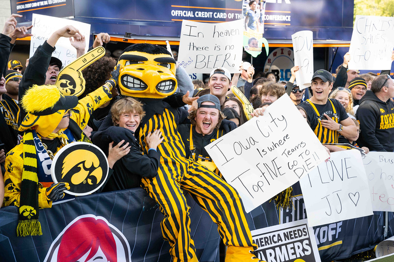 Herky hangs out with his fans during the Fox Big Noon Kickoff.