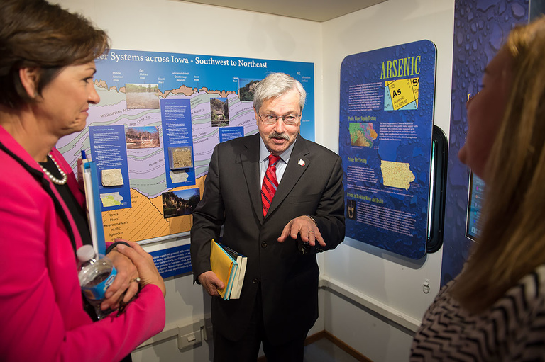 Governor Branstad talks with mobile museum staff