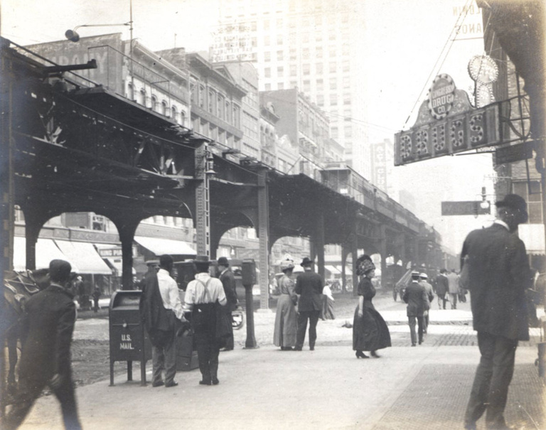 1908 photo of corner of Wabash and Congress in Chicago