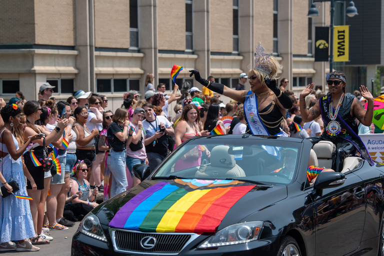 Iowa City showed support for and celebrated the LGBTQ+ community during its annual Pride parade and festival on Saturday, June 17.