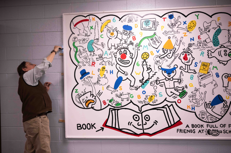Photo of Keith Haring mural
