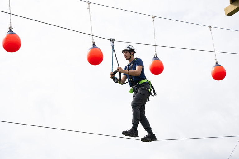 Students on Challenge Course