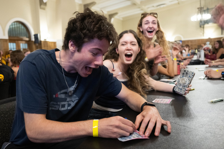 Students playing bingo at the IMU