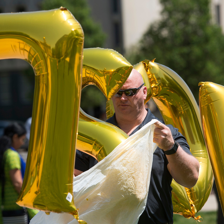bagging up inflatable numbers