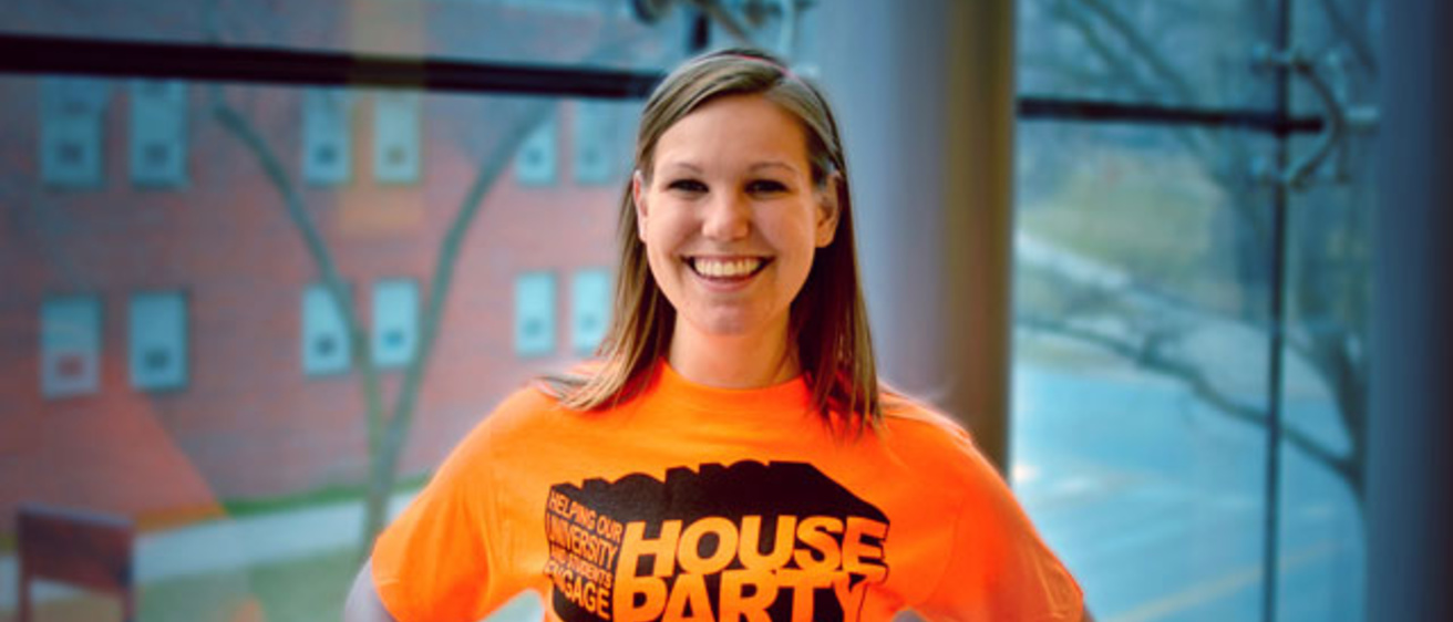 portrait of Katherine Valde wearing HOUSE party T-shirt