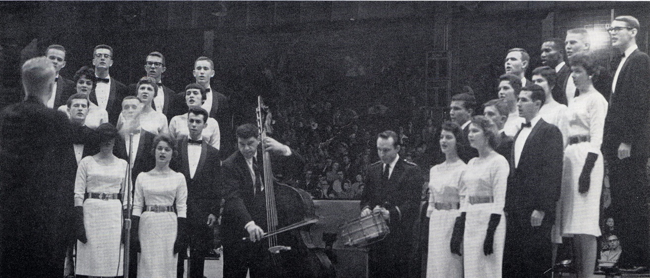 Old Gold Singers at the UI Field House in 1960