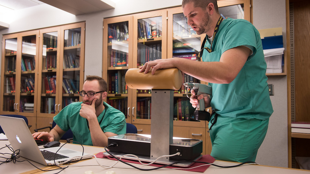 2018_02_02-Hip Surgery Simulator-tschoon-012.JPG