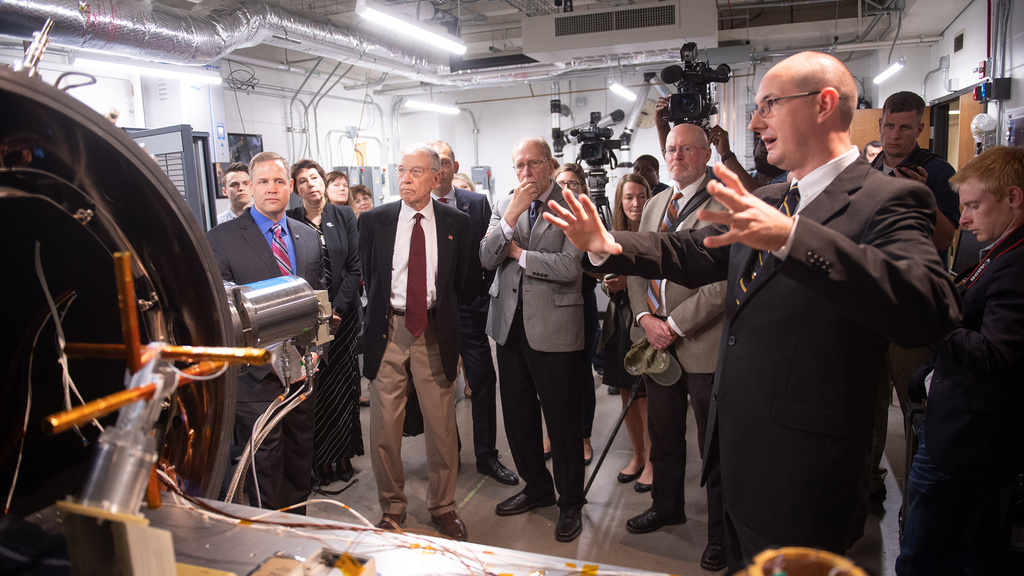 2019_08_30-nasa_administrator_visit-tschoon-097.jpg