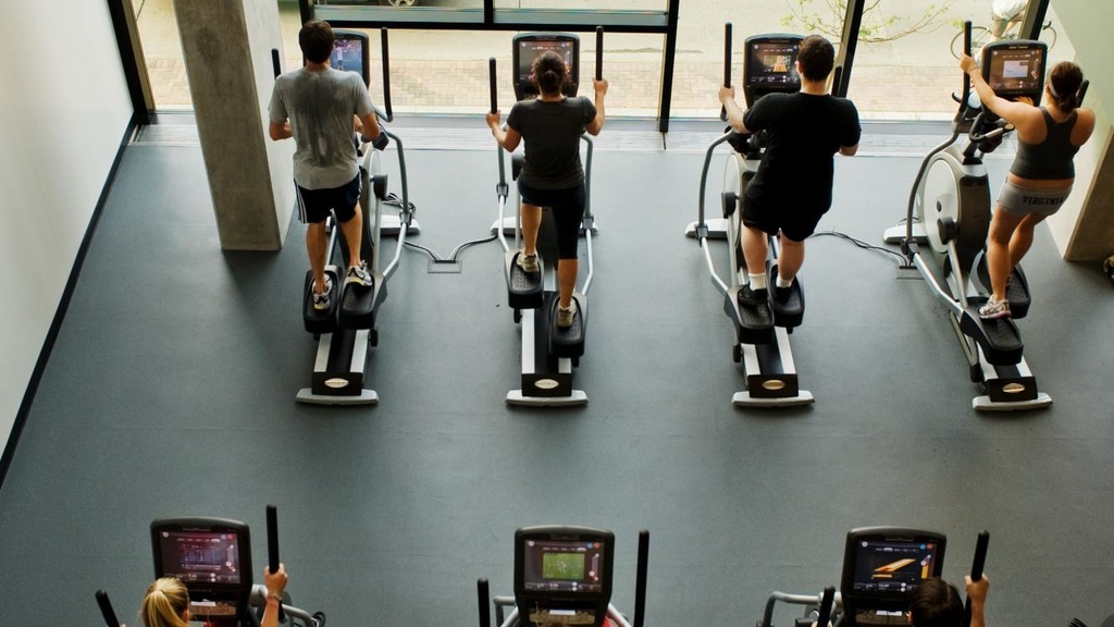 UI students, staff, and faculty work out at the Campus Recreation and Wellness Center.