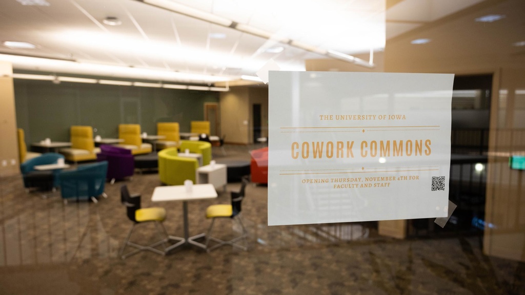 CoWork Commons is a new co-working space for university employees located in University Capitol Centre.