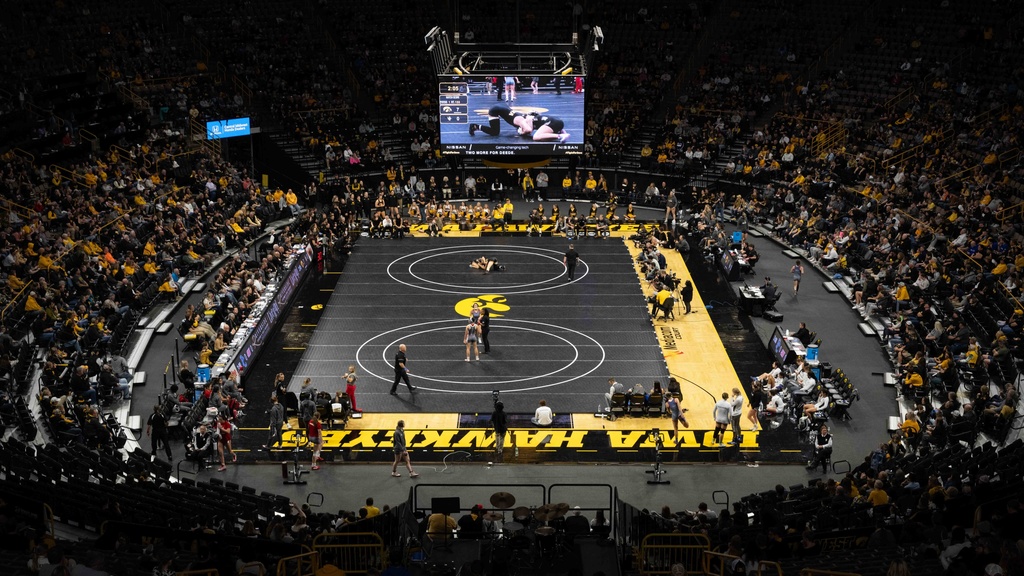 Fans at Carver-Hawkeye Arena 